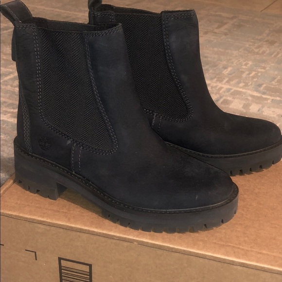 Timberland Women’s Courmayeur Valley Chelsea Fashion Boots - Picture 4 of 7